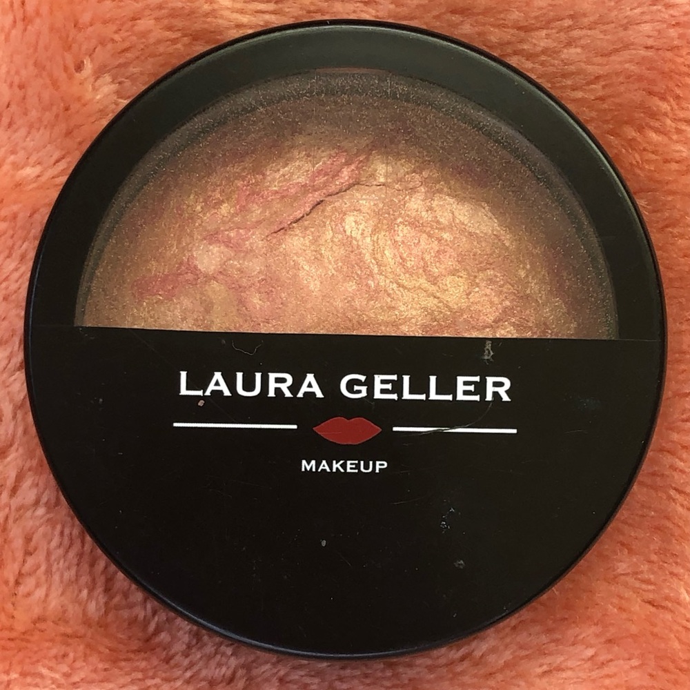 Laura Geller Baked Blush-N-Brighten Golden Apricot